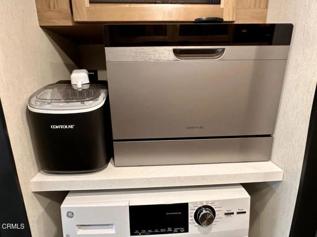 4677 Carpinteria P, Carpinteria, CA 93013