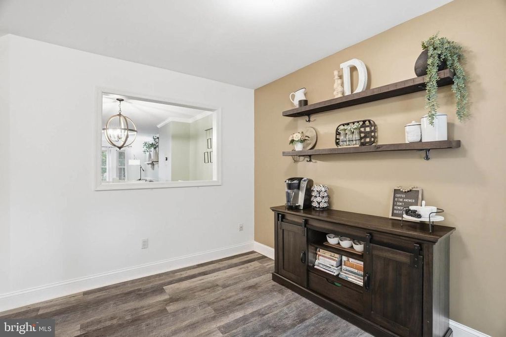 Image 11 of property listing at 9673 HORSHAM DR NW, Laurel, MD 20723