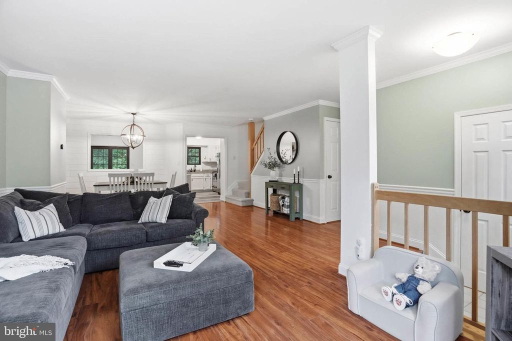 Image 2 of property listing at 9673 HORSHAM DR NW, Laurel, MD 20723