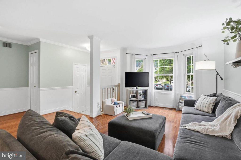 Image 3 of property listing at 9673 HORSHAM DR NW, Laurel, MD 20723