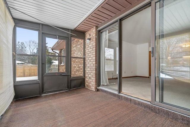 5052 Green Meadow Road, Kalamazoo, MI 49009