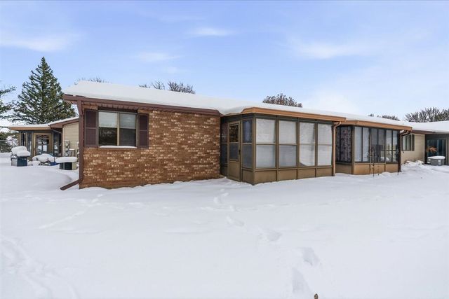 5052 Green Meadow Road, Kalamazoo, MI 49009