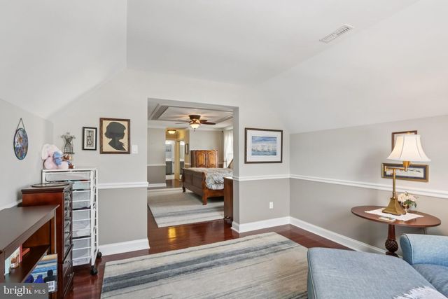 1 CRANBURY HILL CT, Mount Laurel, NJ 08054