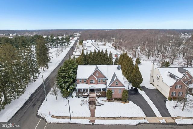 1 CRANBURY HILL CT, Mount Laurel, NJ 08054