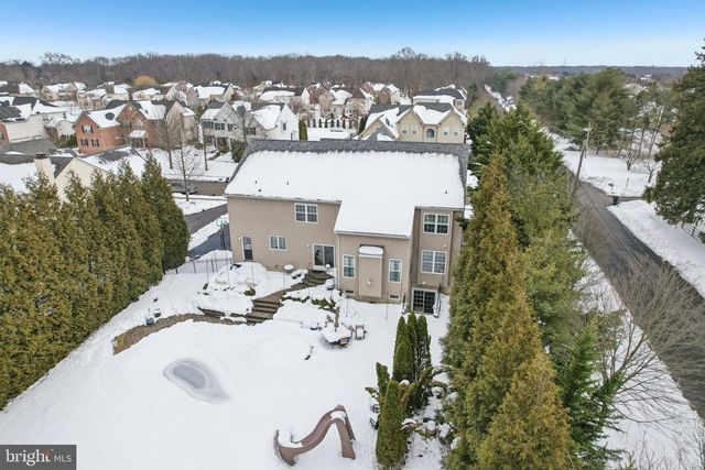 1 CRANBURY HILL CT, Mount Laurel, NJ 08054