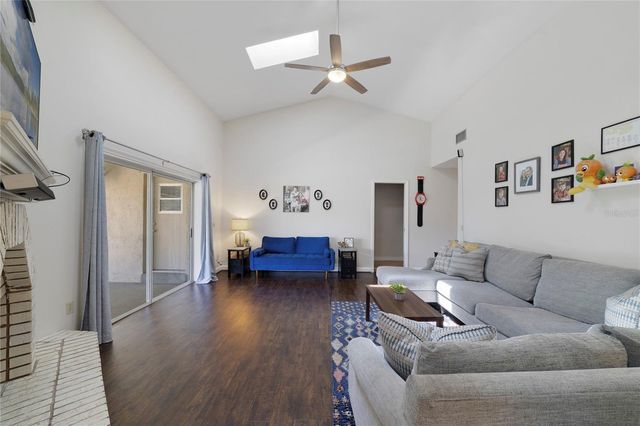 749 WILLOW RUN LANE, Winter Springs, FL 32708