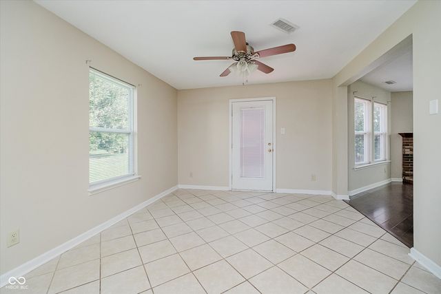 9300 Amberleigh Drive, Plainfield, IN 46168