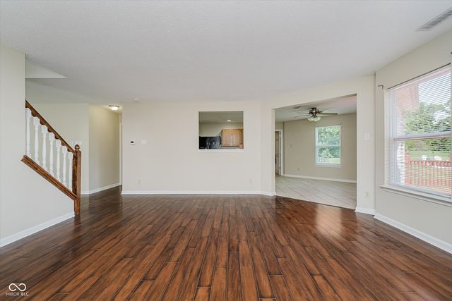 9300 Amberleigh Drive, Plainfield, IN 46168