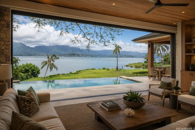 44-375 Kaneohe Bay Drive, Kaneohe, HI 96744