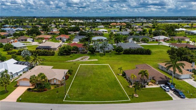 7332 POWDER PUFF, Punta Gorda, FL 33955