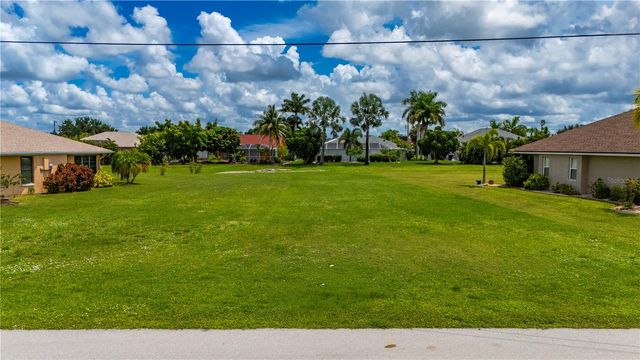 7332 POWDER PUFF, Punta Gorda, FL 33955