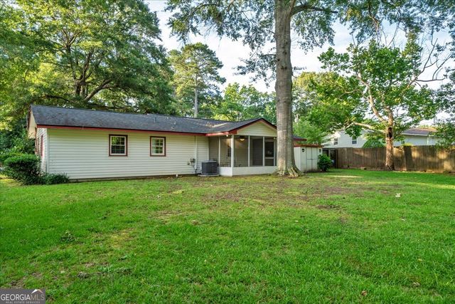 413 Davis Drive, Centerville, GA 31028