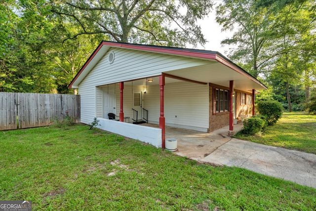 413 Davis Drive, Centerville, GA 31028