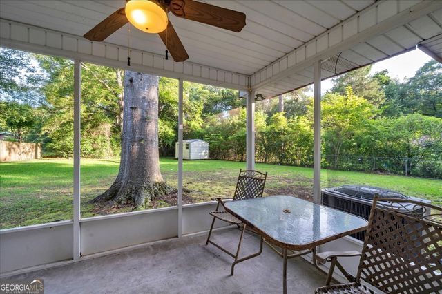 413 Davis Drive, Centerville, GA 31028