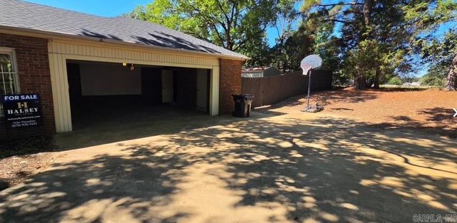 2109 Indian Hills Street, Jonesboro, AR 72401