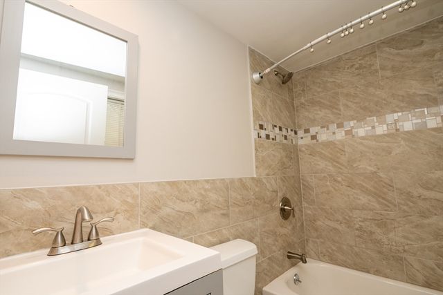 592 Poplar St, Boston, MA 02131