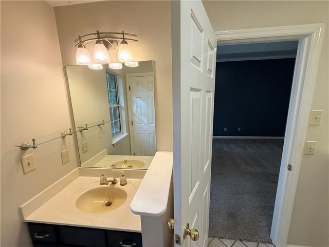 1035 Towne Manor NW Court, Kennesaw, GA 30144