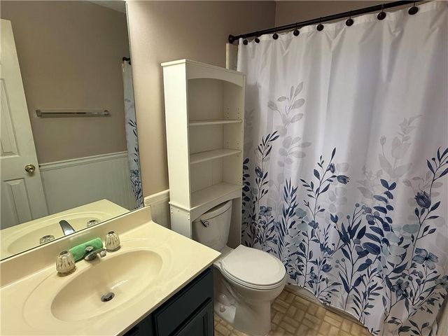 1035 Towne Manor NW Court, Kennesaw, GA 30144