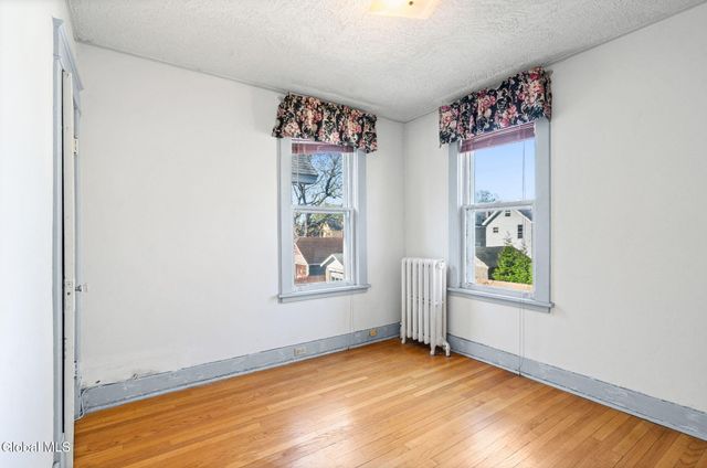 105 Grove Avenue, Albany, NY 12208