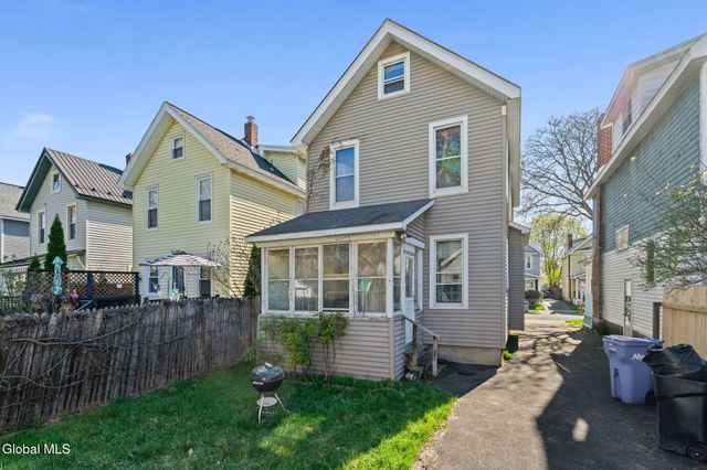 105 Grove Avenue, Albany, NY 12208
