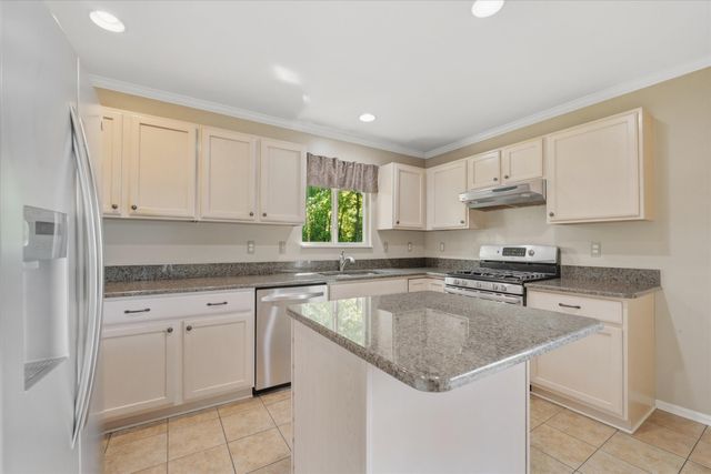 4387 Sunburst Avenue, Waterford Twp, MI 48329
