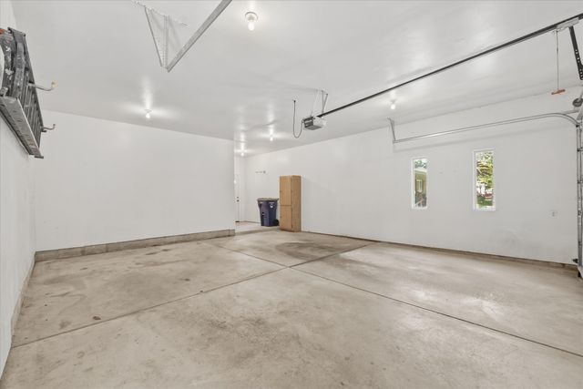 4387 Sunburst Avenue, Waterford Twp, MI 48329
