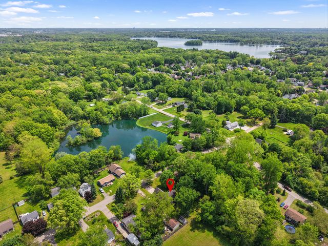 4387 Sunburst Avenue, Waterford Twp, MI 48329