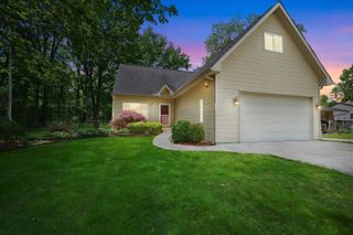 4387 Sunburst Avenue, Waterford Twp, MI 48329