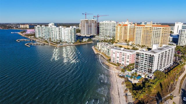 37 SUNSET DRIVE 44, Sarasota, FL 34236