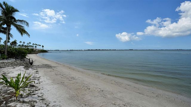 37 SUNSET DRIVE 44, Sarasota, FL 34236