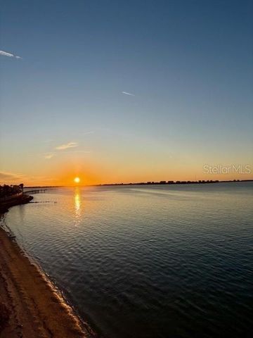 37 SUNSET DRIVE 44, Sarasota, FL 34236