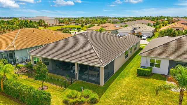 4924 PAMPLONA COURT, Wimauma, FL 33598