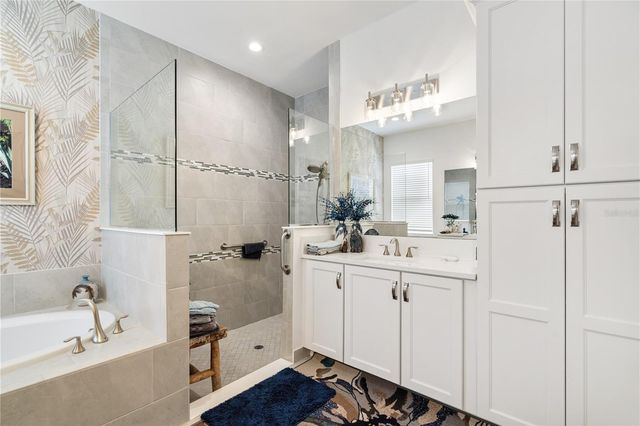 4924 PAMPLONA COURT, Wimauma, FL 33598