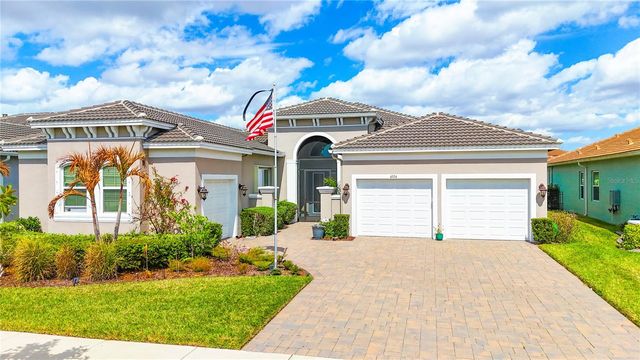 4924 PAMPLONA COURT, Wimauma, FL 33598