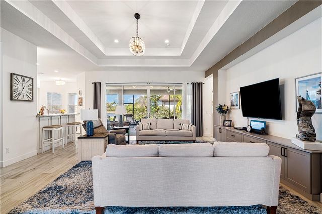 4924 PAMPLONA COURT, Wimauma, FL 33598