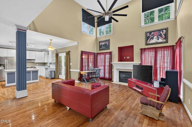 2901 Lauren Oaks Drive, Raleigh, NC 27616