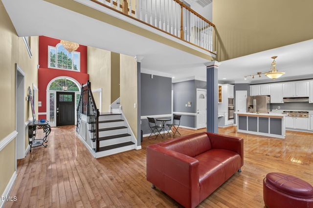 2901 Lauren Oaks Drive, Raleigh, NC 27616