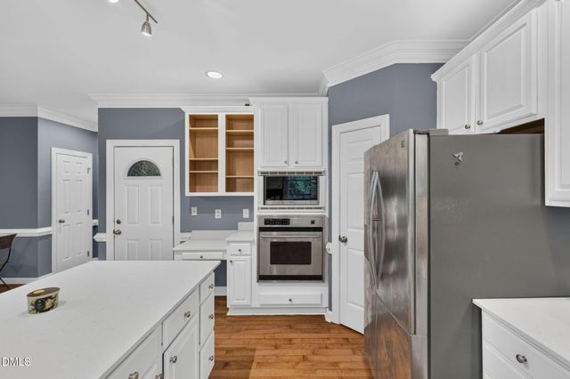 2901 Lauren Oaks Drive, Raleigh, NC 27616