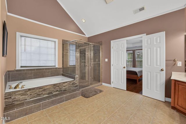 2901 Lauren Oaks Drive, Raleigh, NC 27616