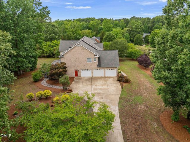 2901 Lauren Oaks Drive, Raleigh, NC 27616