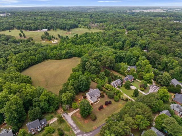 2901 Lauren Oaks Drive, Raleigh, NC 27616