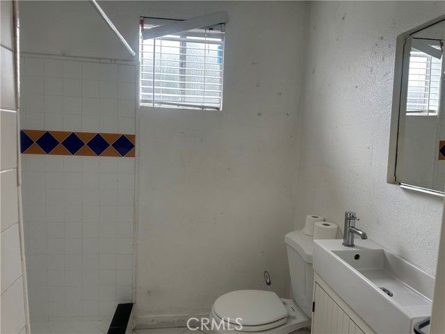 606 S Kern Avenue, East Los Angeles, CA 90022