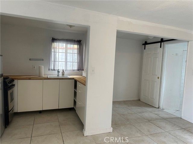 606 S Kern Avenue, East Los Angeles, CA 90022