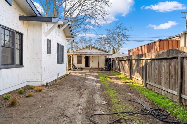 104 King Rd, Roseville, CA 95678