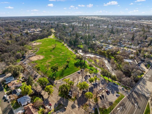 104 King Rd, Roseville, CA 95678