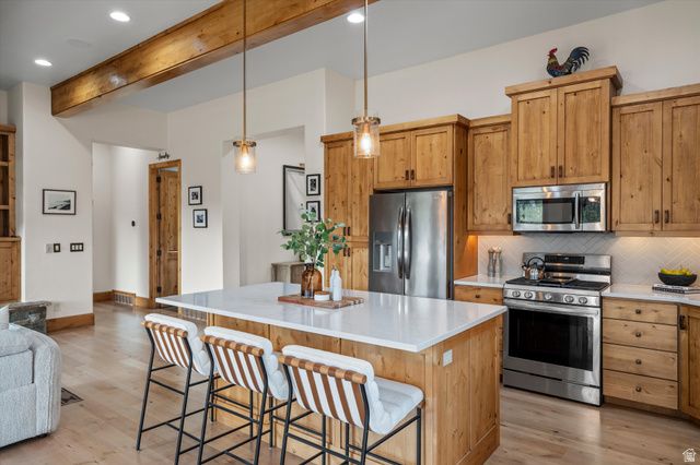 4892 E EAGLERIDGE DR, Eden, UT 84310