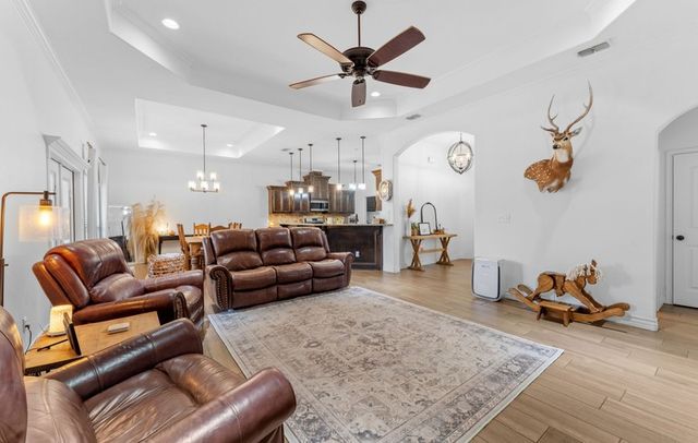 9501 Royal Oak Dr, Corpus Christi, TX 78410