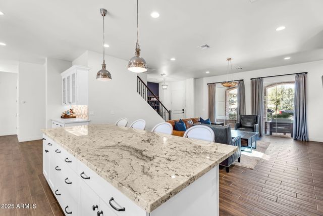 625 W Echo Lane, Phoenix, AZ 85021