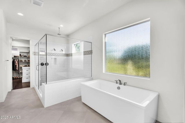 625 W Echo Lane, Phoenix, AZ 85021