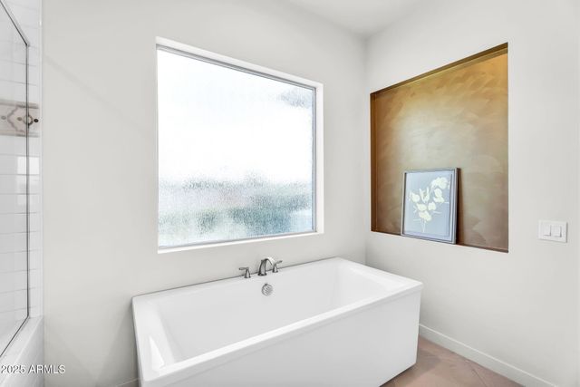 625 W Echo Lane, Phoenix, AZ 85021